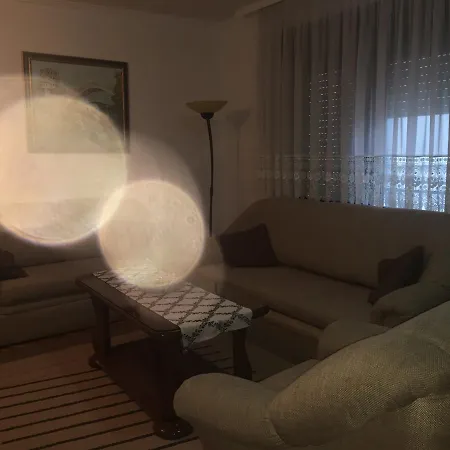 Guesthousebb Bed and breakfast